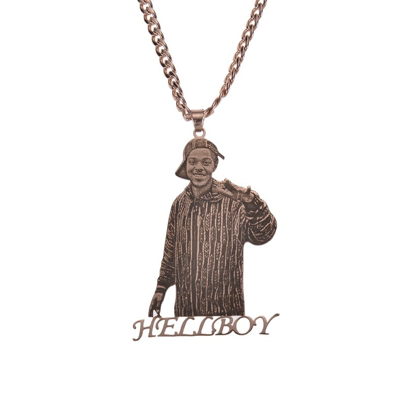 Capturing Love: Engraved Personalized Picture Necklace - A Meaningful Gift